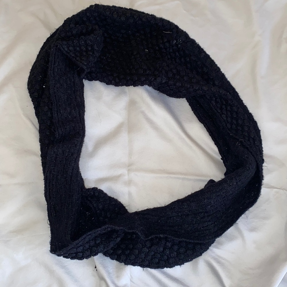 Infinity scarf